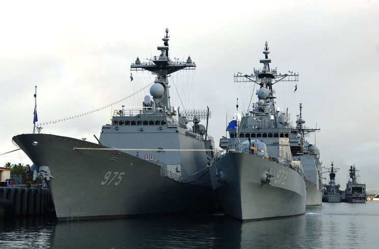 ddg975_03.jpg