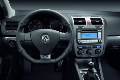 Golf V Interieur Bild 27 46 Kb Honda Forum Tuning