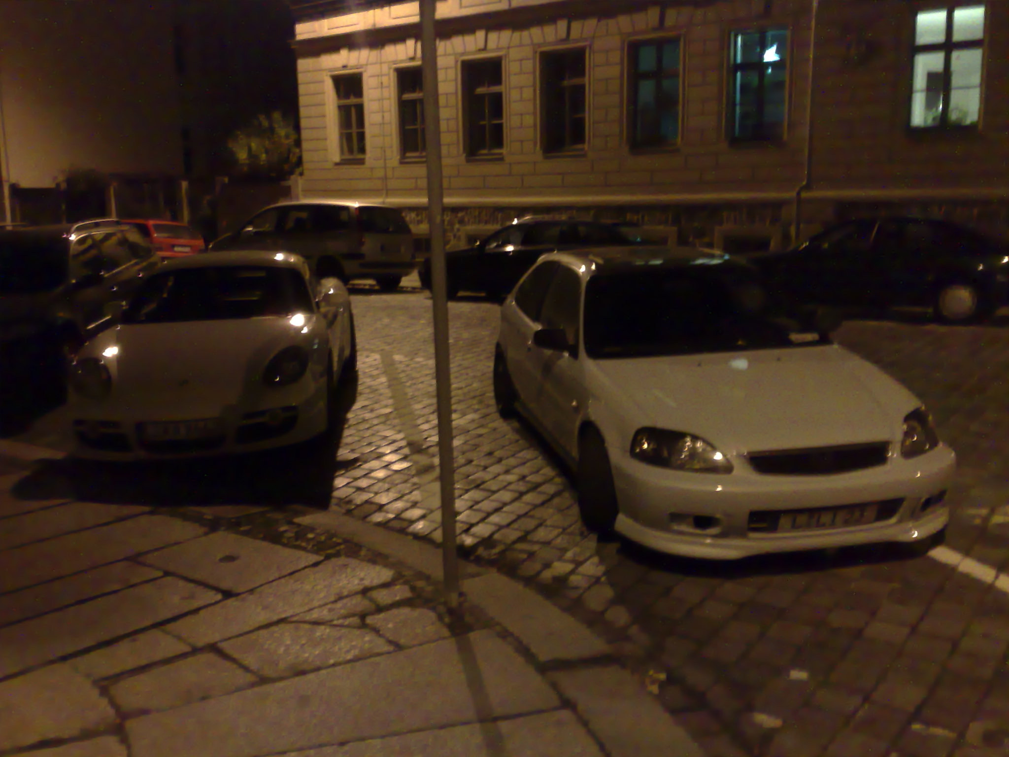 181020081586.jpg
