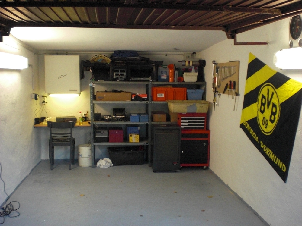 garage 2.jpg