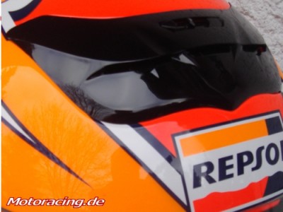 Repsol Helm Honda Fireblade 5.jpg