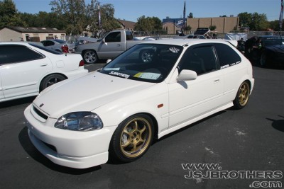 IMG_1599_Custom.jpg