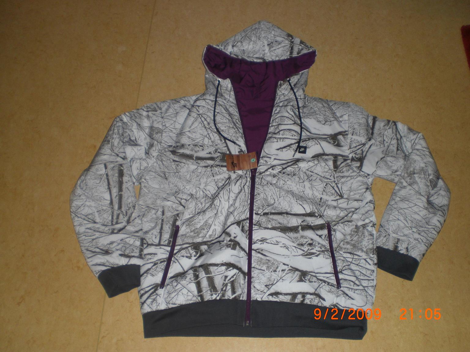 NIKE_Wendejacke (1).JPG