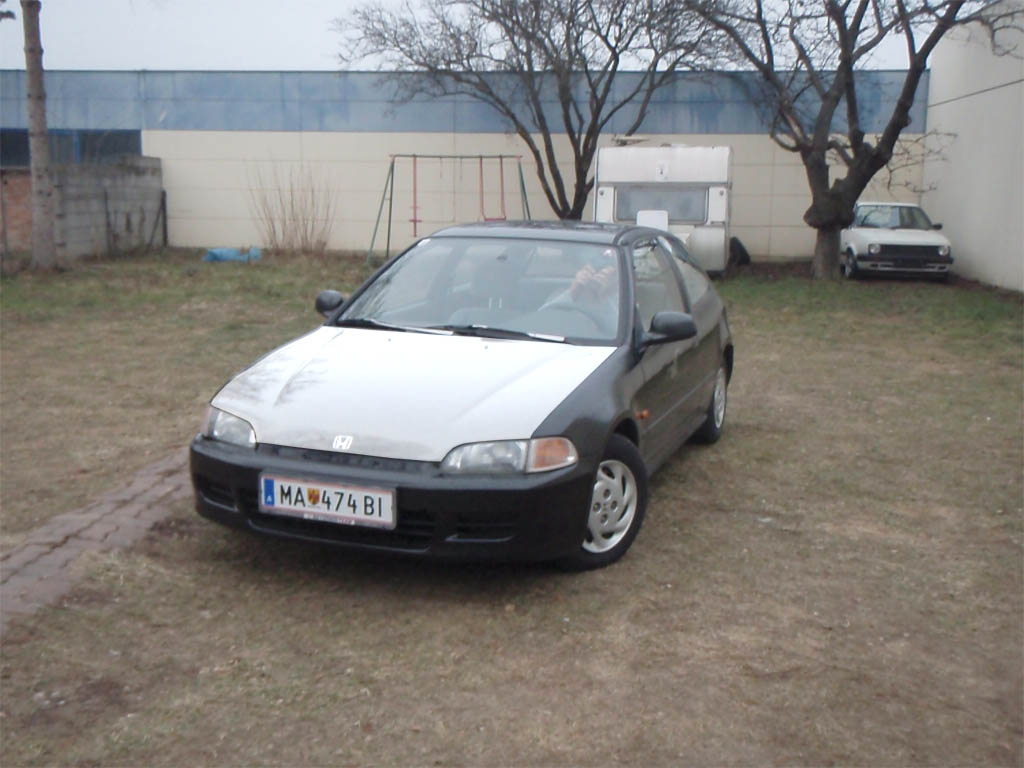 Veronika Honda EG4.jpg