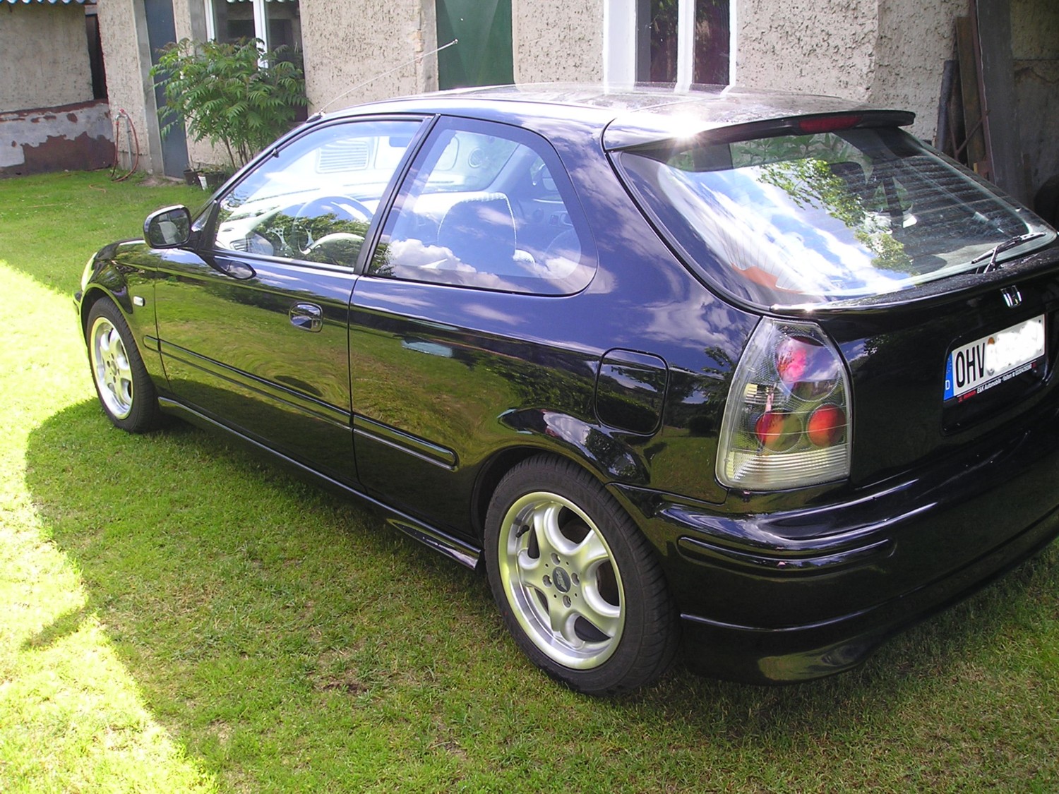 EK3.jpg