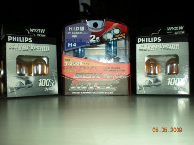 Silver Vision Blinker und Mtec Superwhite Birnen.JPG