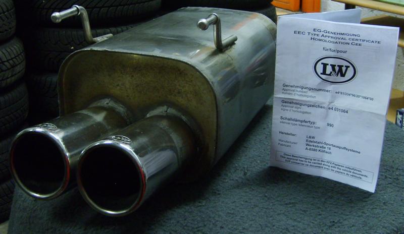 Auspuff 1 (Medium).JPG