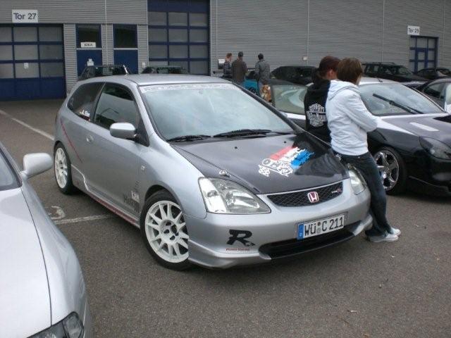 civic01.jpg