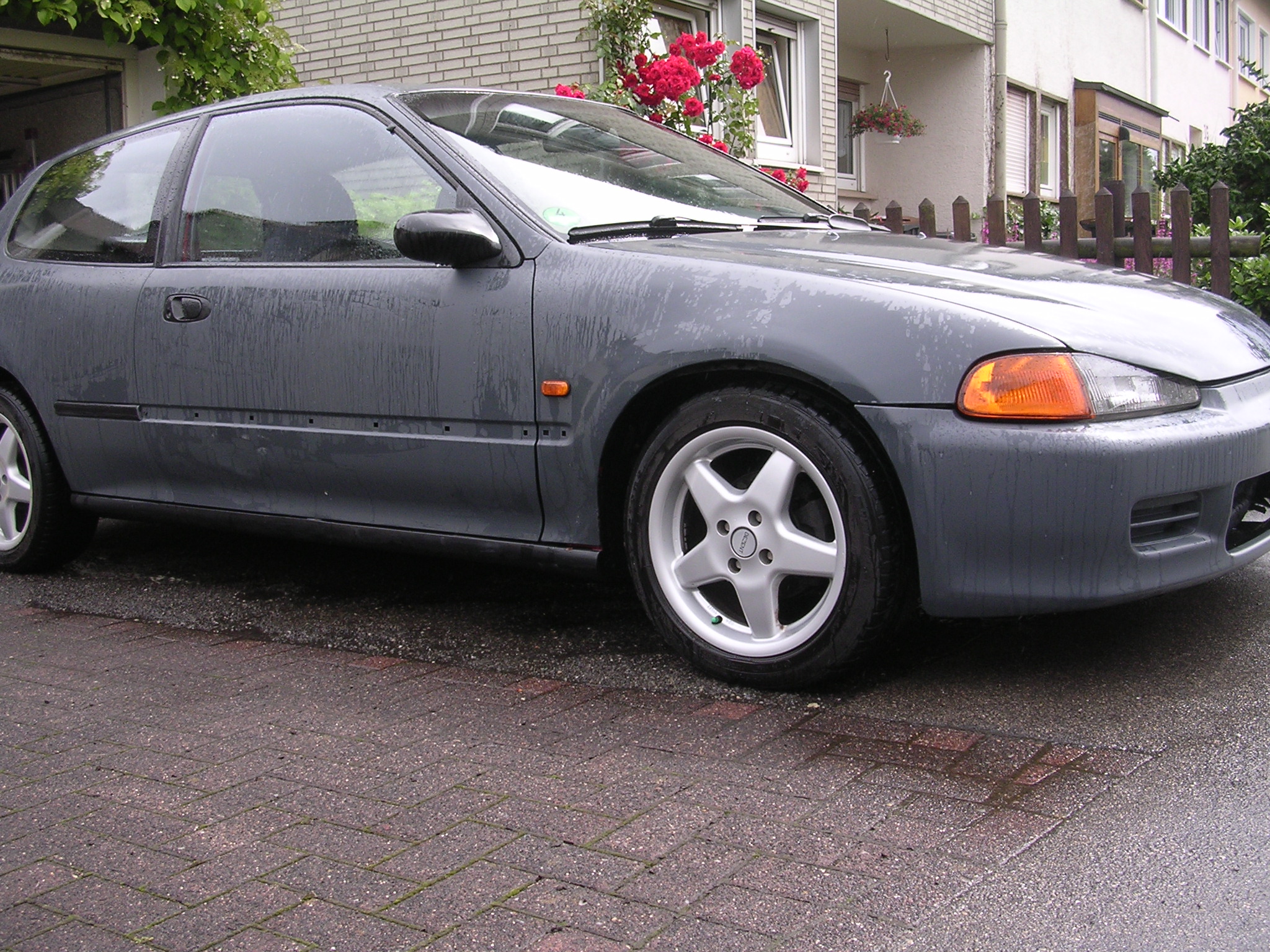 Civic 003.jpg