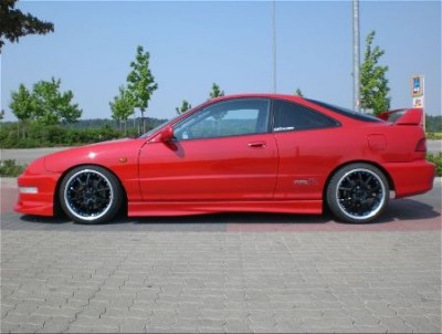 1998-honda-integra-g-racer-side-view.jpg