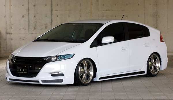 honda-insight-hybrid-tuned-by-exclusive-zeus-medium_2.jpg