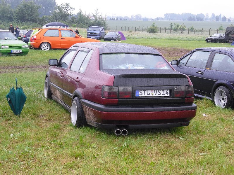 bz09025.jpg