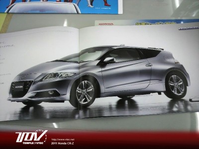 10cr-z_br-01.jpg