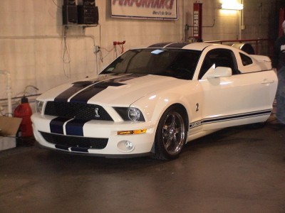 Ford Mustang GT...jpg