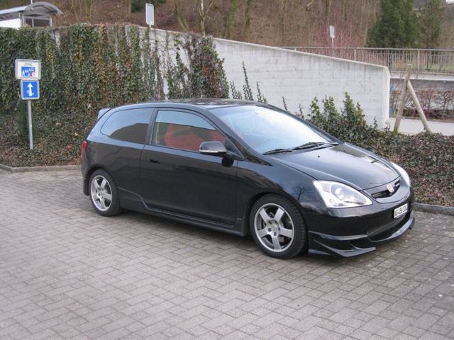 img2205k.jpg