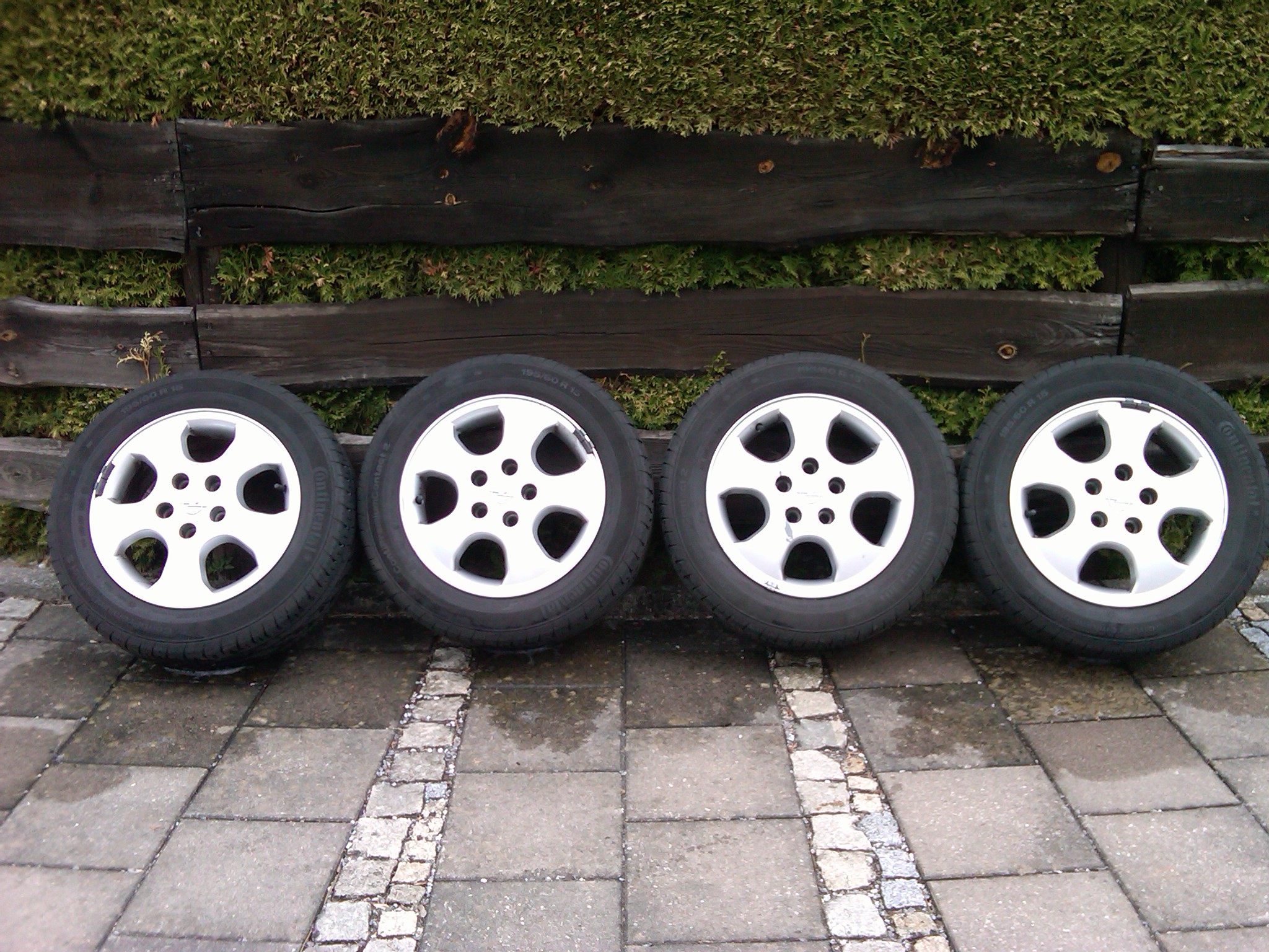 IMG00015-20100410-1457.jpg
