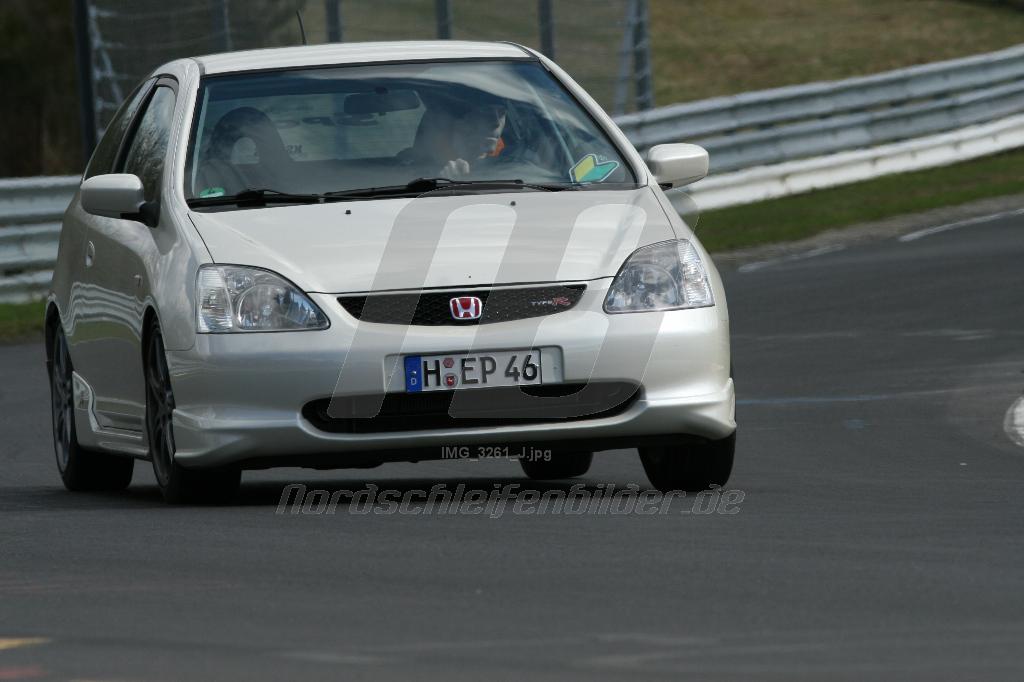 IMG_3261_J.jpg