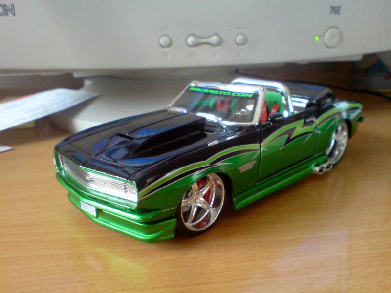 Maisto Camaro.JPG