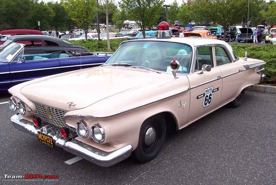 1961-Plymouth-police-car-le.jpg