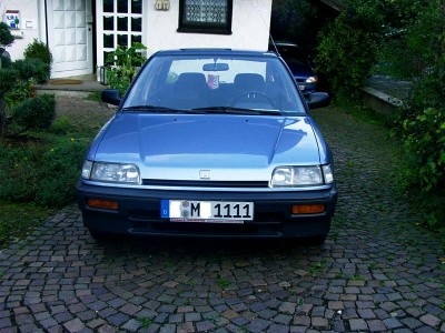 Front Einfahrt.jpg