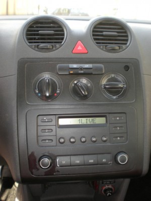 Radio.JPG