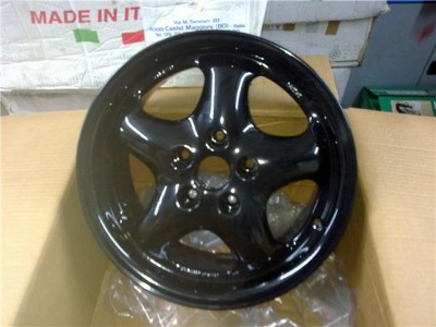 audi 5x1.. 7j15.jpg