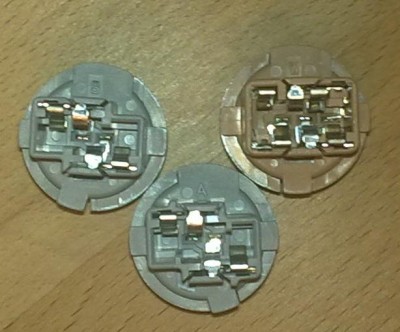 t20-honda-jazz-sockel-pins.JPG