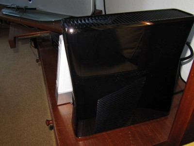 XBoxSlim03.1024-768.jpg