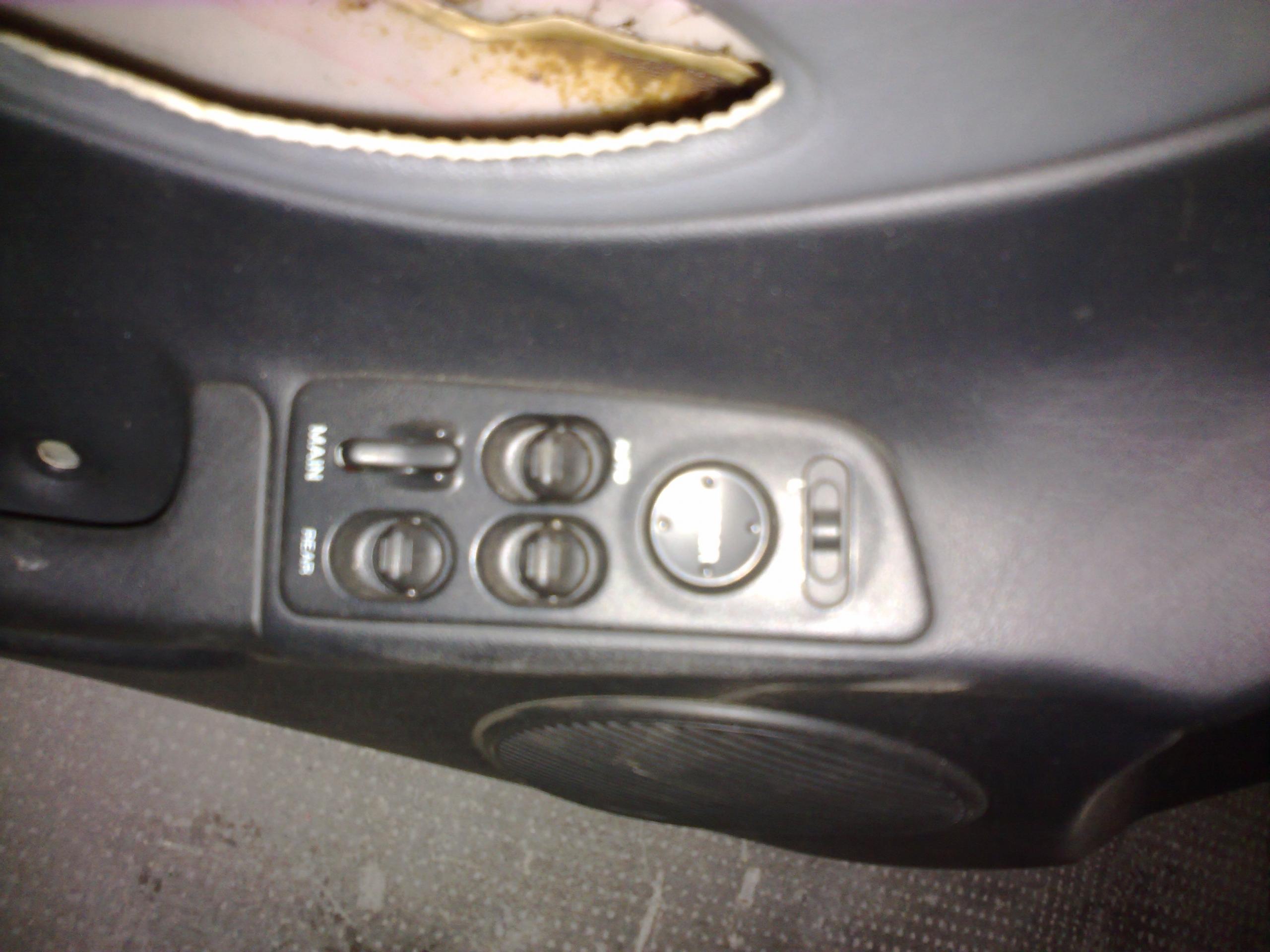 19122010355.jpg