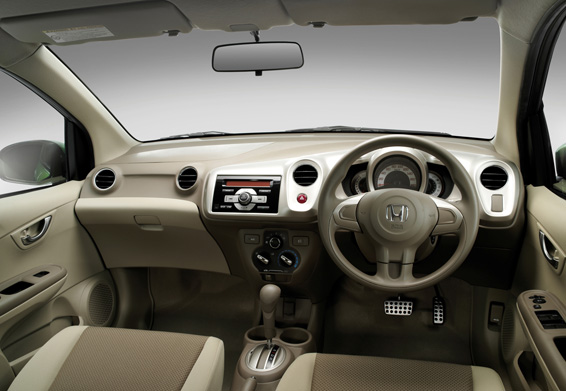 honda-brio-right-hand-interieur-steering-wheel.jpg