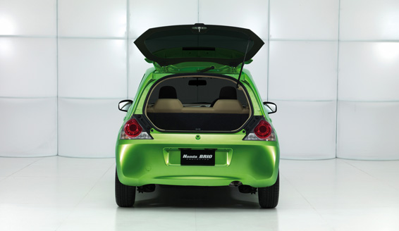honda-brio-trunk-opened-rear.jpg