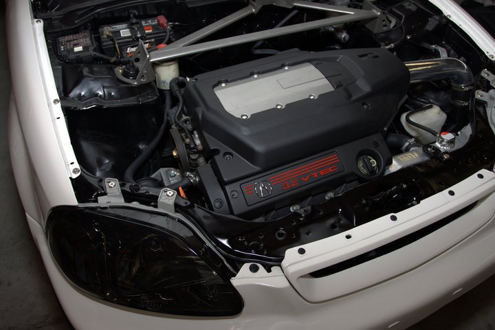 Honda Civic (3.2 V6).jpg