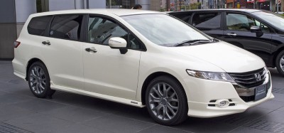 800px-2008_Honda_Odyssey_01.jpg