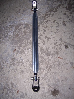 Fahrwerksstrebe.jpg