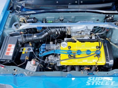 sstp_0906_16_z+honda_civic_spoon+engine_bay.jpg