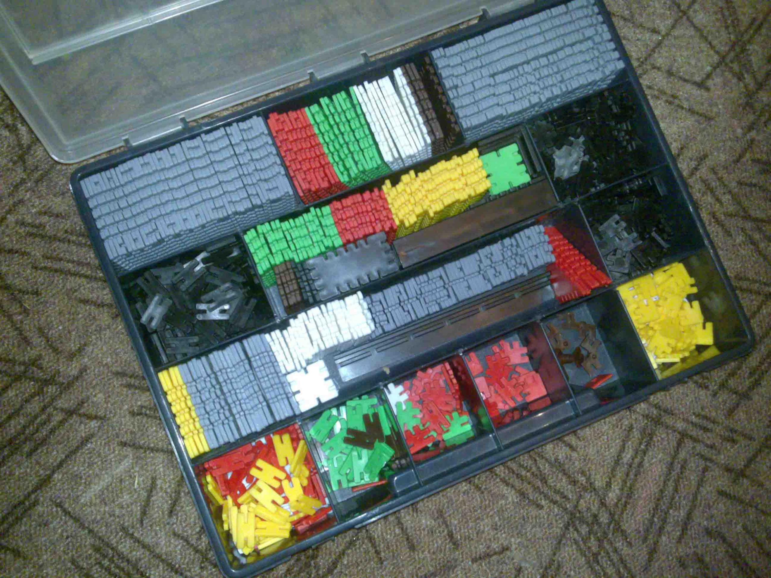 22011270.jpg