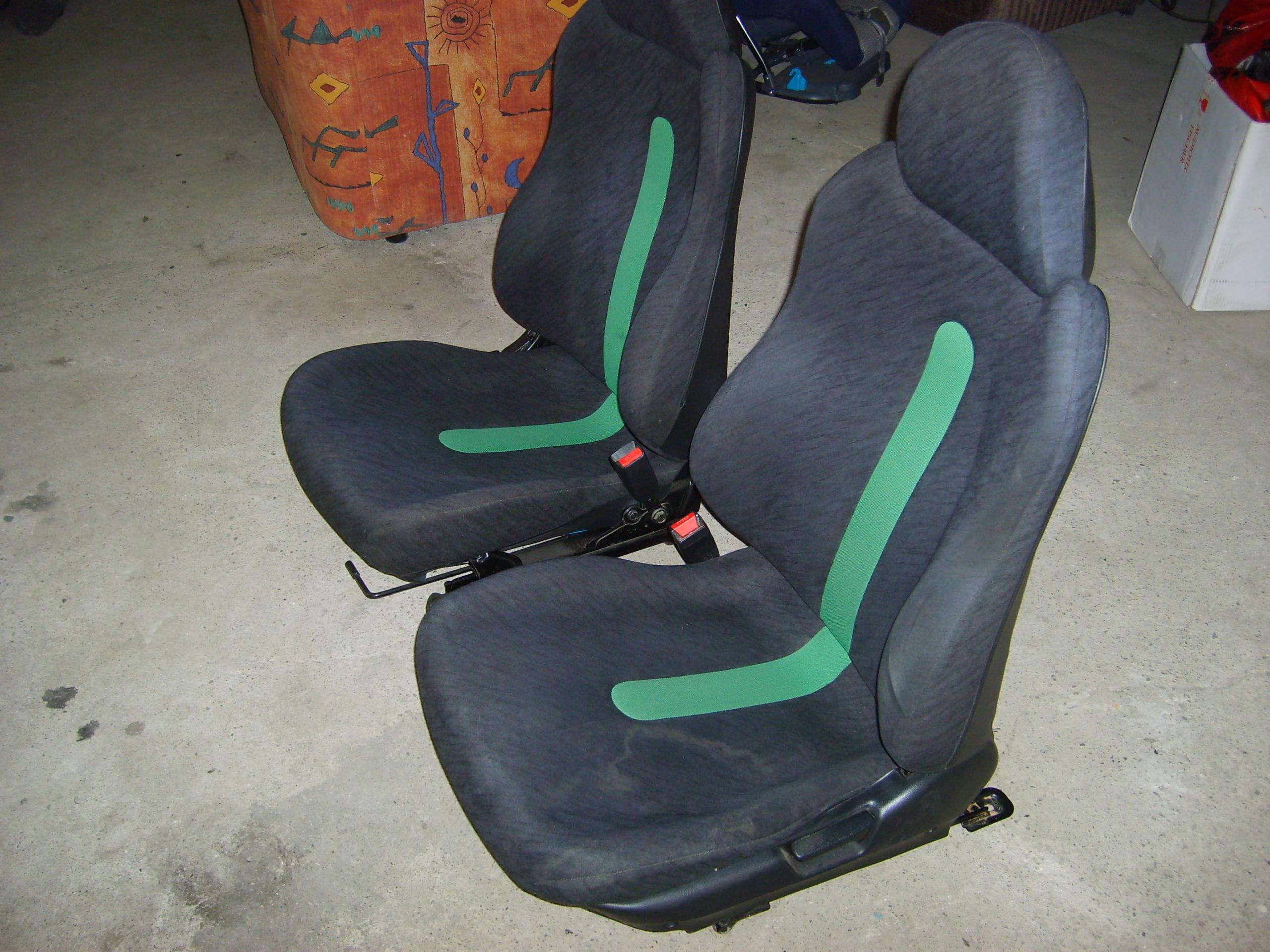 S6002499.JPG