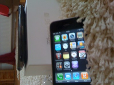 iphone4.jpg
