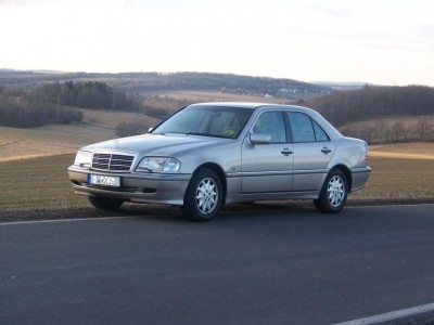 Deckblatt Mercedes.jpg