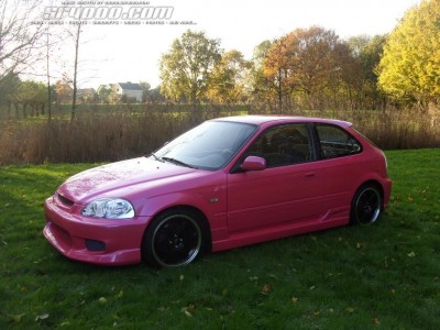 HondaCivicPink3.jpg