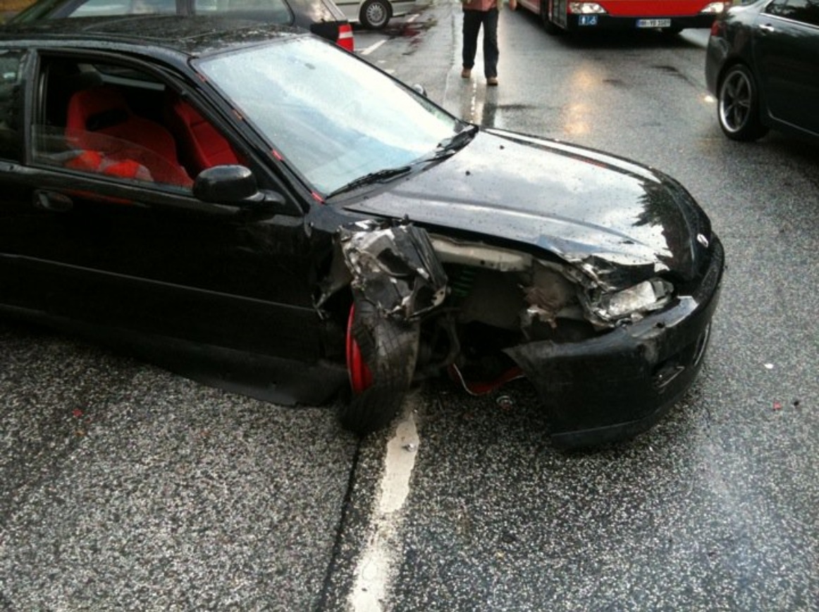 civicdamage.jpg