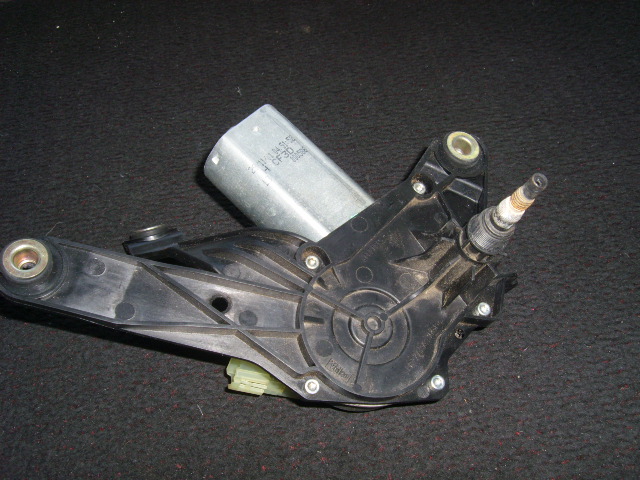 SL700432.JPG