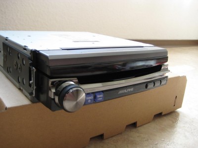 Alpine IVA-D106R_0003.JPG