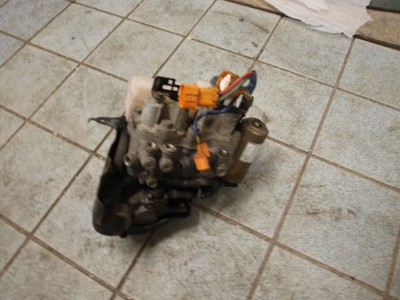 ABS Pumpe2.jpg