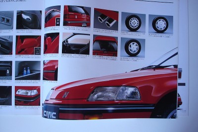 Broschure Civic1.jpg