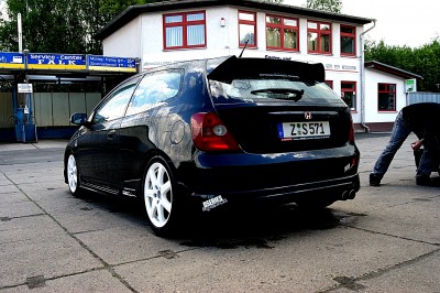 civic 002.jpg