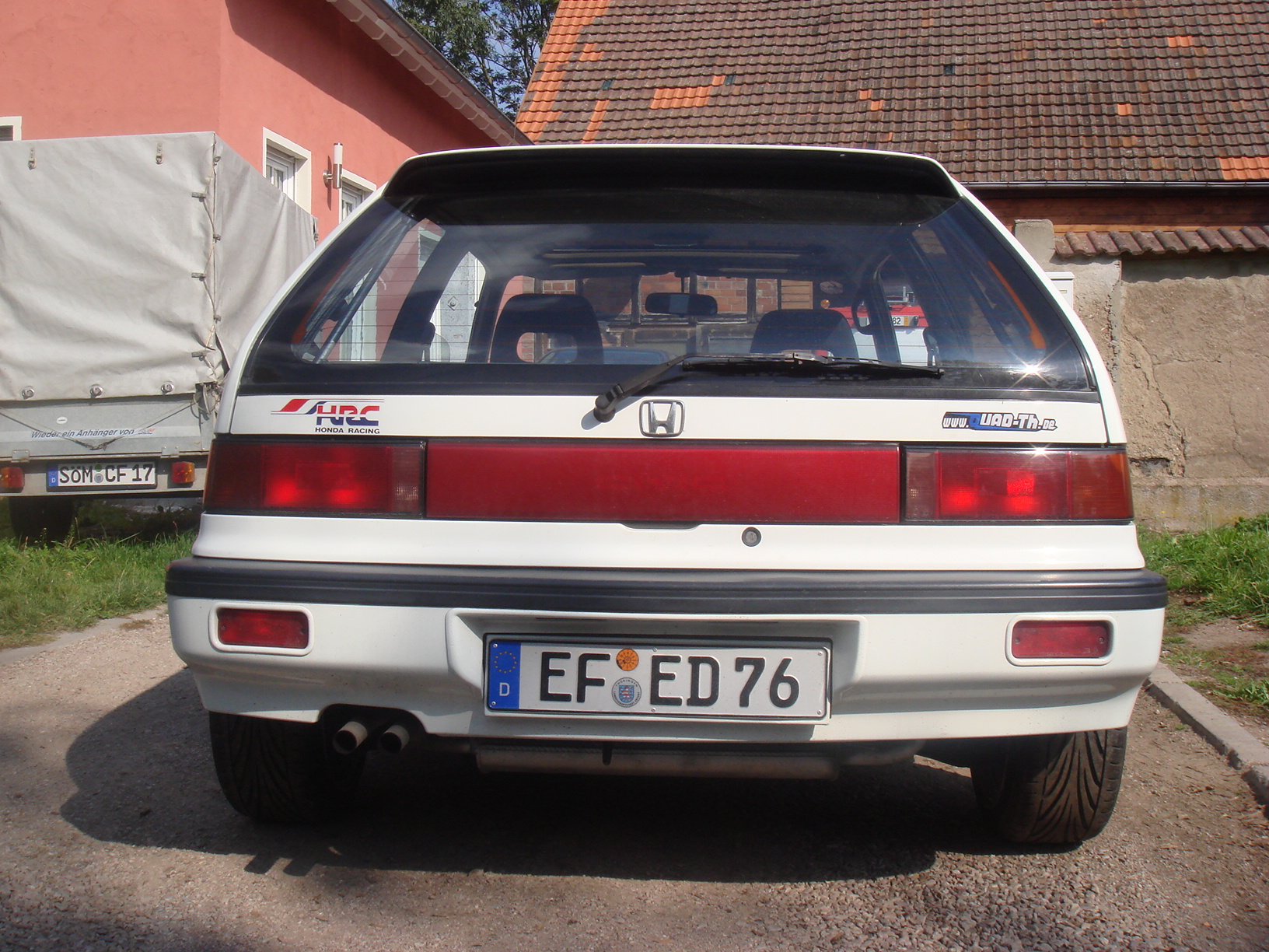 Bi007.jpg