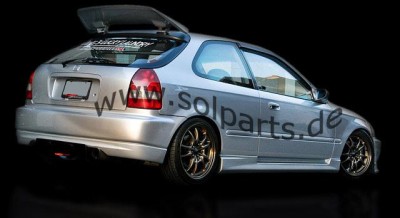 civic_9600_style_r_rear.jpg