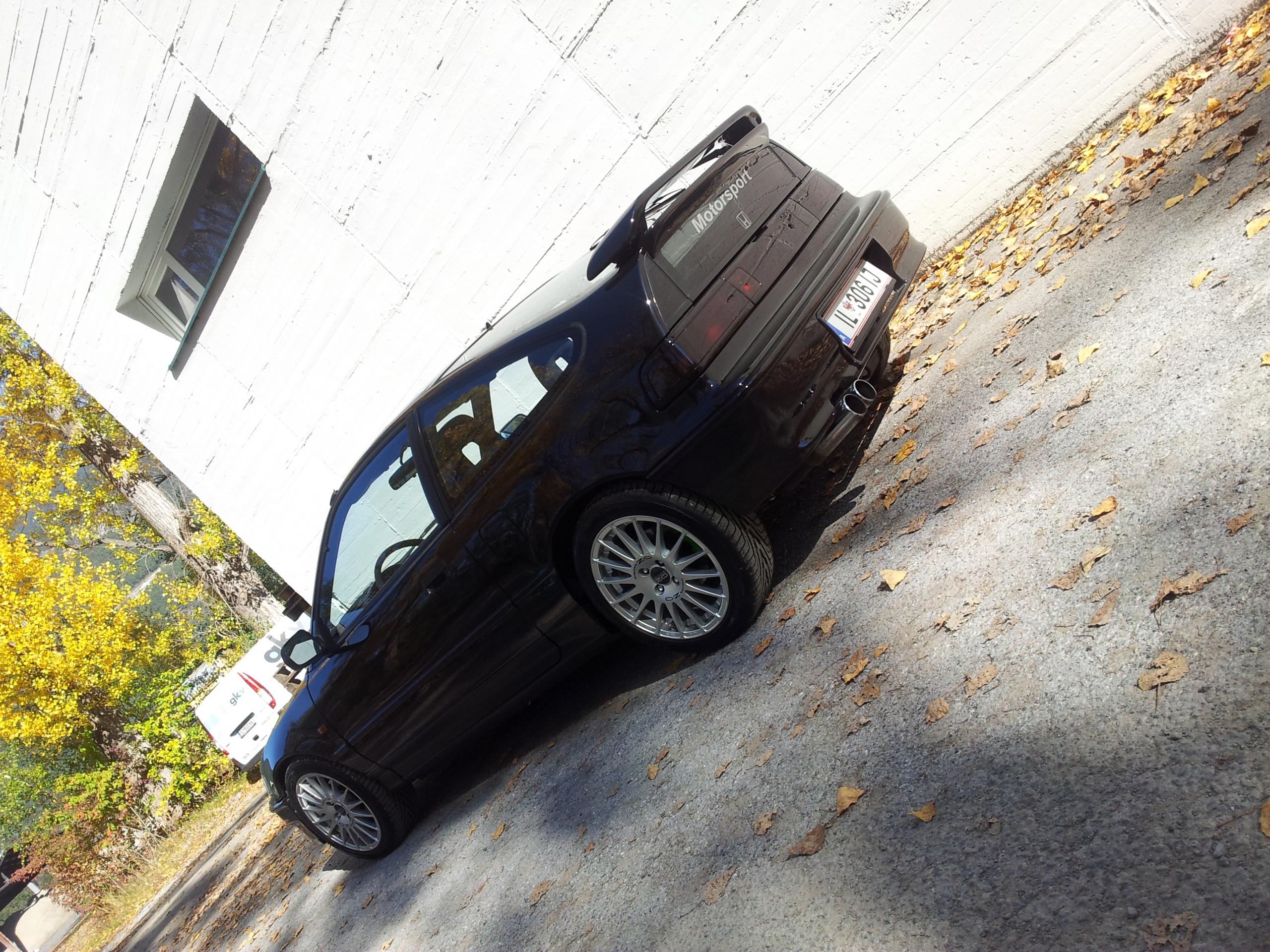 2011-10-15 12.58.48.jpg