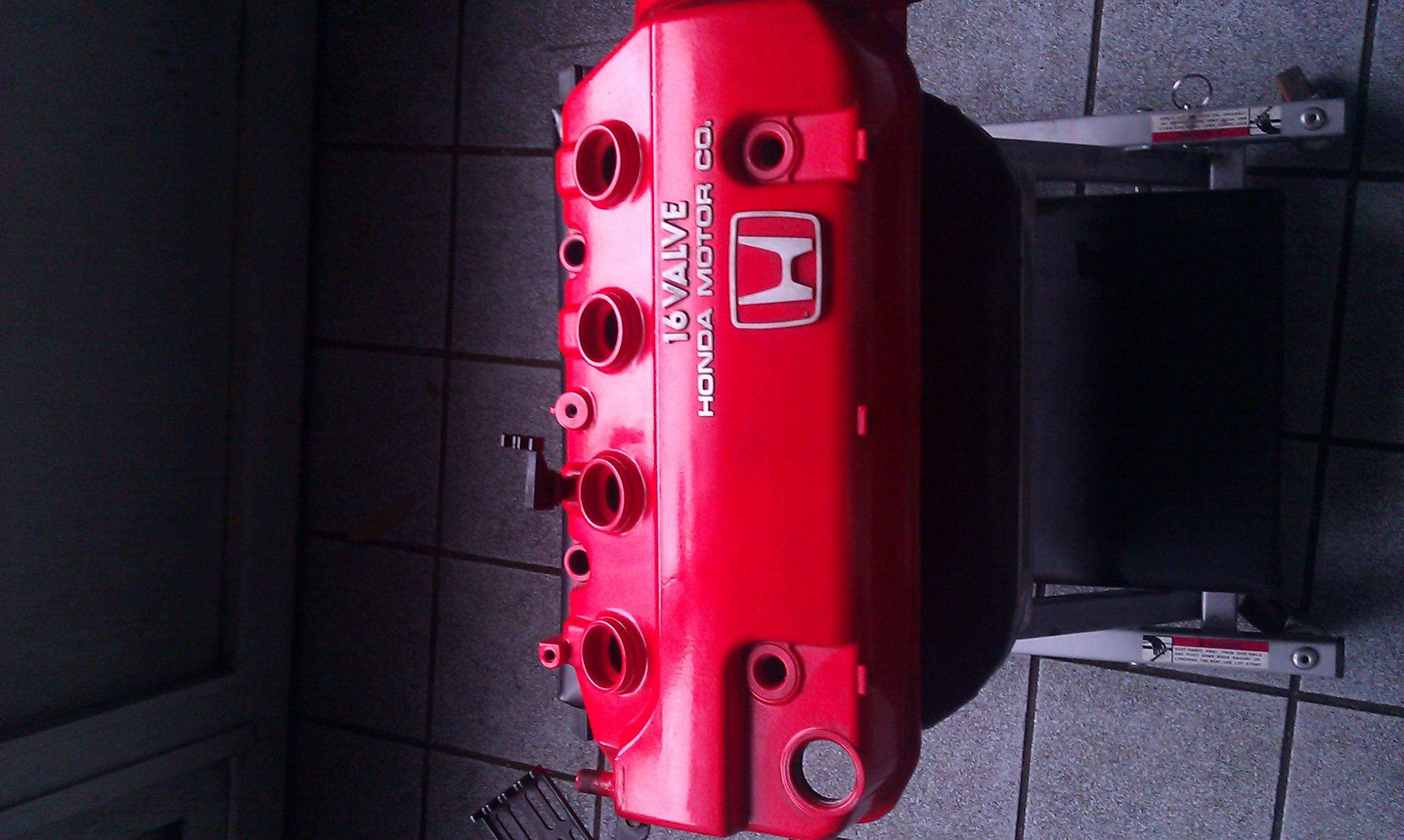 Ventildeckel rot.jpg